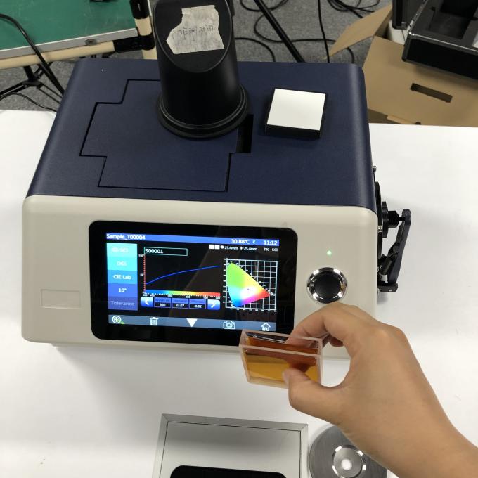 spectrophotomètre de benchtop de 3nh YS6060 avec le logiciel de PC pour la transmittance et la réflectivité et la brume du verre coloré